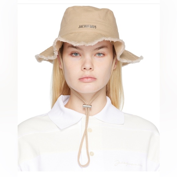 New Jacquemus Beige Le Bob Artichaut bucket Hat size 58 cm - Picture 1 of 10